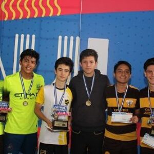 Finalistas del campeonato #FTAAula17 en la Universidad Rafael Landívar