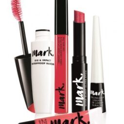 AVON y AULA te regalarán 5 kits de maquillaje