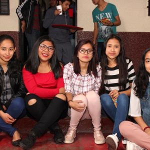 Celebración del Día del Cariño del Colegio Canadiense Roosevelt