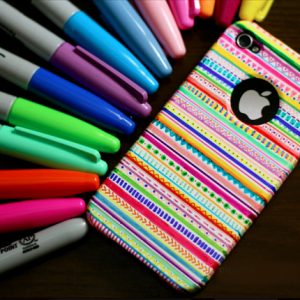 4 ideas para decorar el case de tu celular