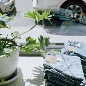 5 ideas cool para reutilizar tus jeans viejos